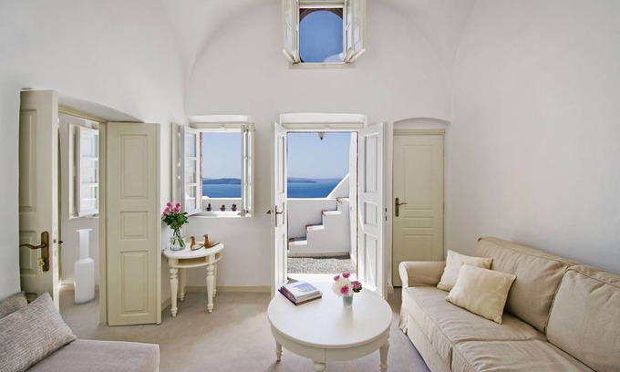 Oia Villa | 90 m² Villa ∙ 2 bedrooms ∙ 4 guests
