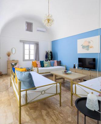 Kamari Apartment | Aerno Home & Azul Ηοme - Ahilli Slow Living