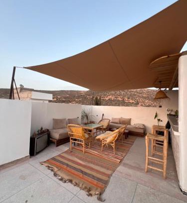 Tamrhakht Hostel | Azul Berg Hostel