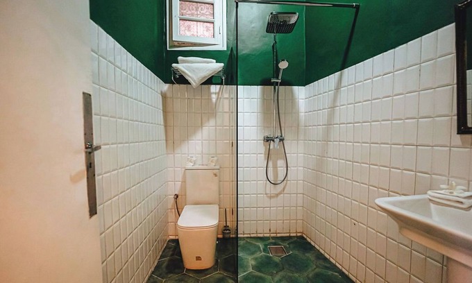 Bab Doukkala House | Charming Medina Riad 8 rooms with pool Near Jardin Majorelle- Riad INN Medina