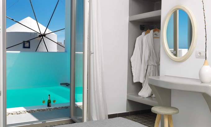 Vothon Villa | "Drops" 2 Bedroom Villa with Private Swimming Pool #authenticsantorini