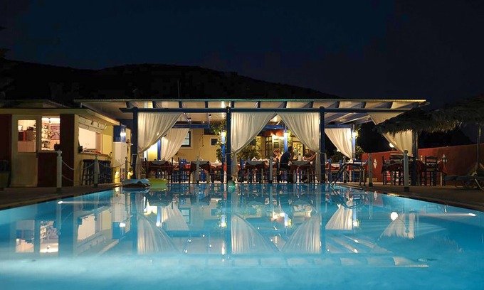 Vlychada Villa | Excellent Cyclades Villa