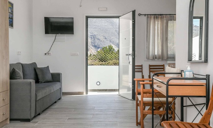 Perissa Apartment | Experience Dreamy Santorini Gorgeous Std