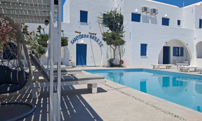 Perissa Hostel | Hostel ∙ 8 guests