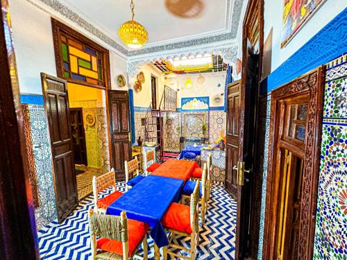 Talaa Hostel | Hostel Speakeasy Fes