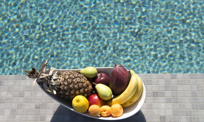 Karterados Villa | Luxury Family 3 bedroom villa by famous beach!