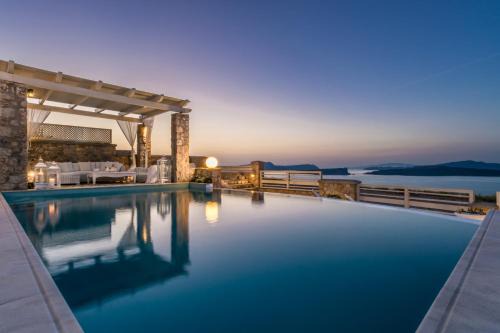 Akrotiri Villa | Michaela Residence