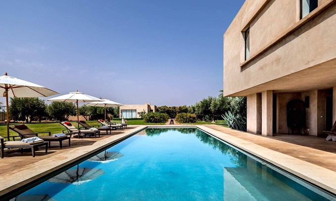 Palmeraie Villa | My Rental Homes - Villa Noria with garden and private pool