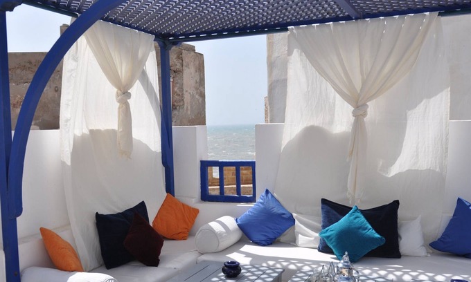 Medina House | RIAD LE CONSULAT/private riad in the medina with services/breakfast/sea view
