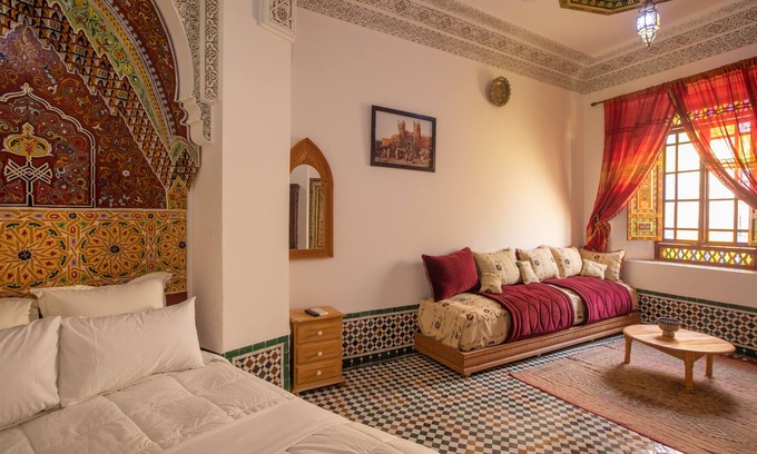 Layoun House | Standard Double Room - Riad Sayeda Al Hora