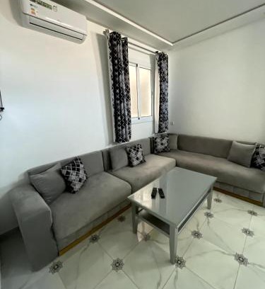 Branes Apartment | Top-Floor 2BR Bright & Cozy Tanger City Center