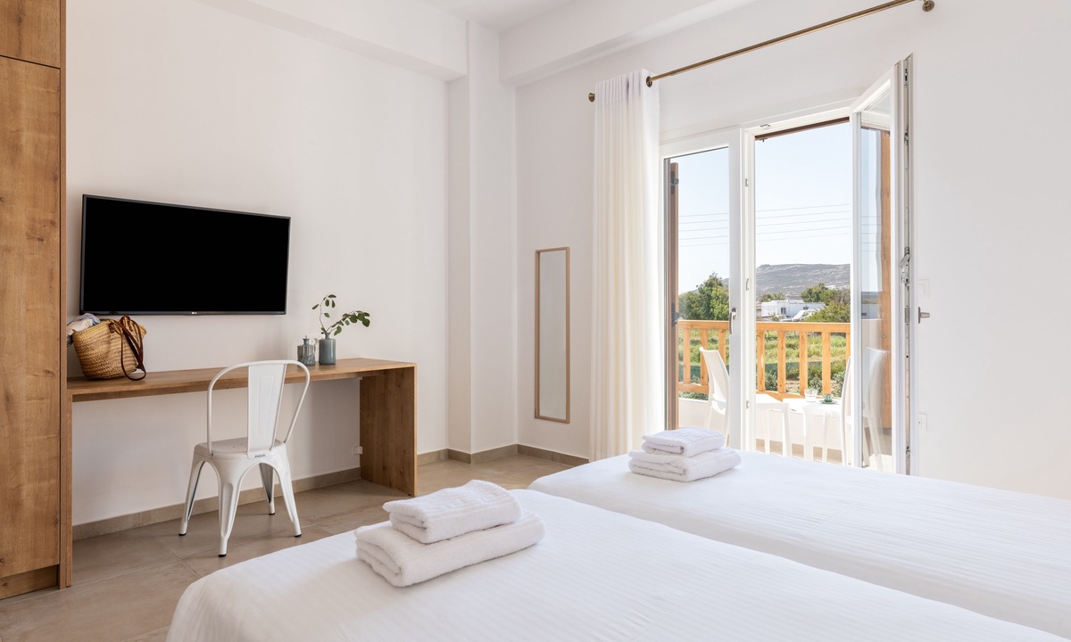Ano Mera Hotel | Mykonaki Hotel