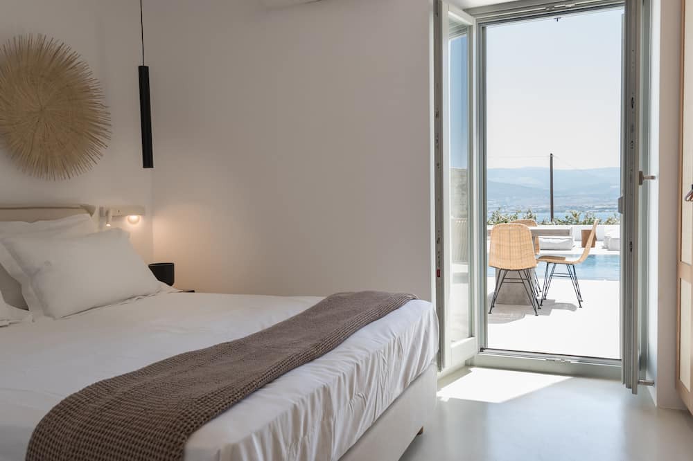 Antiparos Villa | Dreamy 5 BDR Antiparos pool villa
