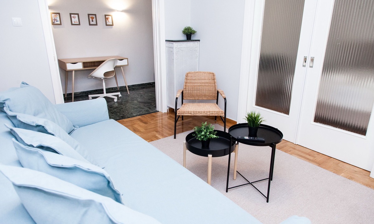 Ampelokipoi Apartment | Modern beauty in central area