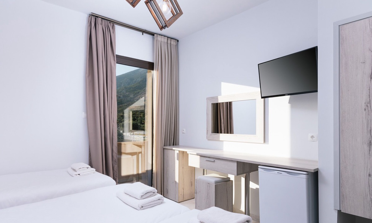 Zaros Hotel | Idi Hotel