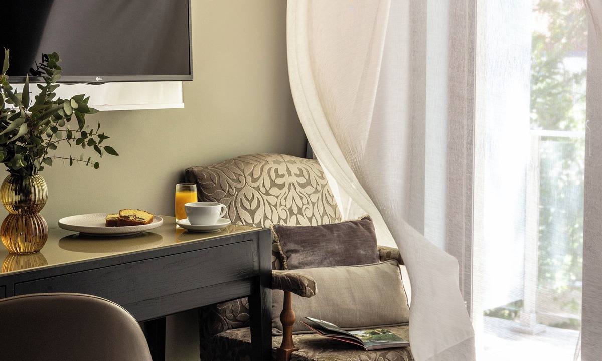 Kifisia Hotel | The Y Hotel