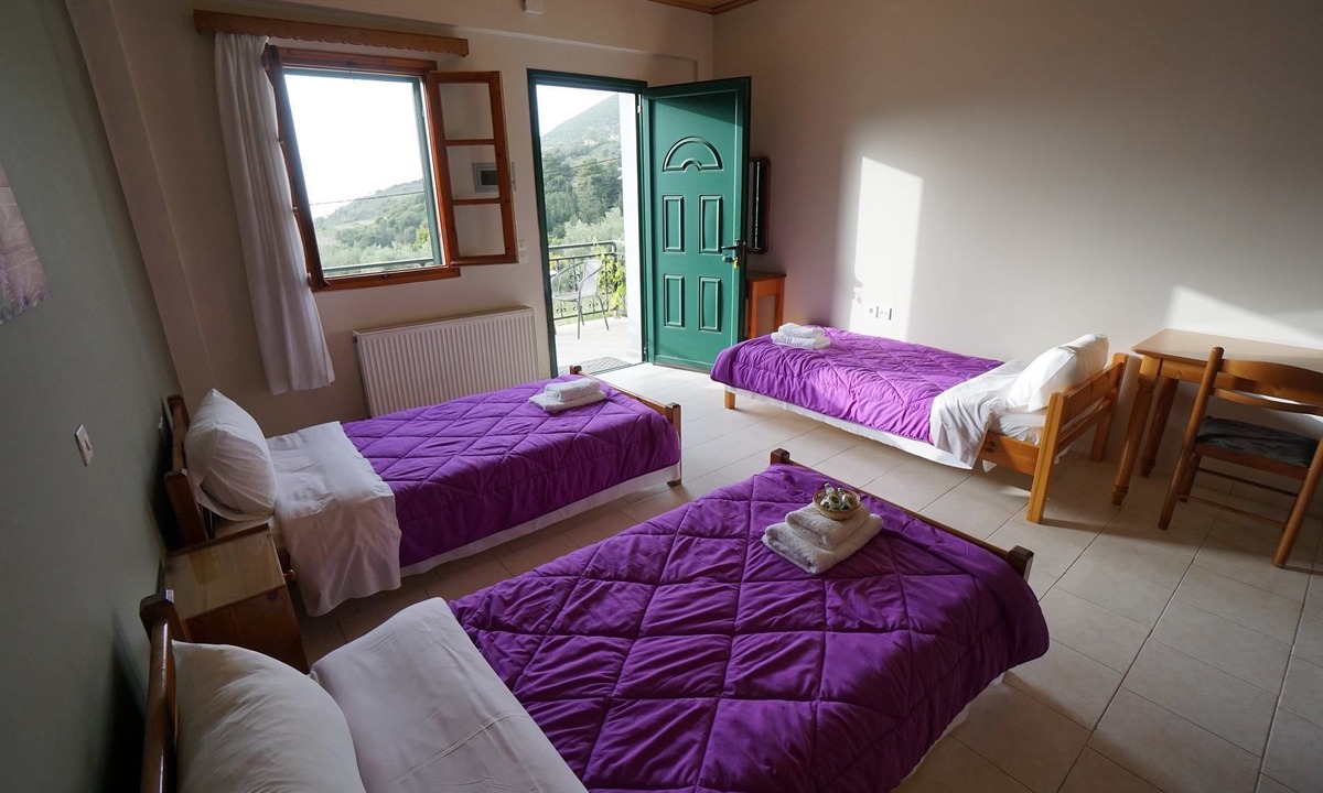 Dhrakata House | Studio Apartments a Breath Away From Myrtos by Prime