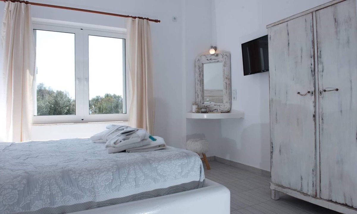 Agía Eiríni Apartment | Nemesis Paleochora new