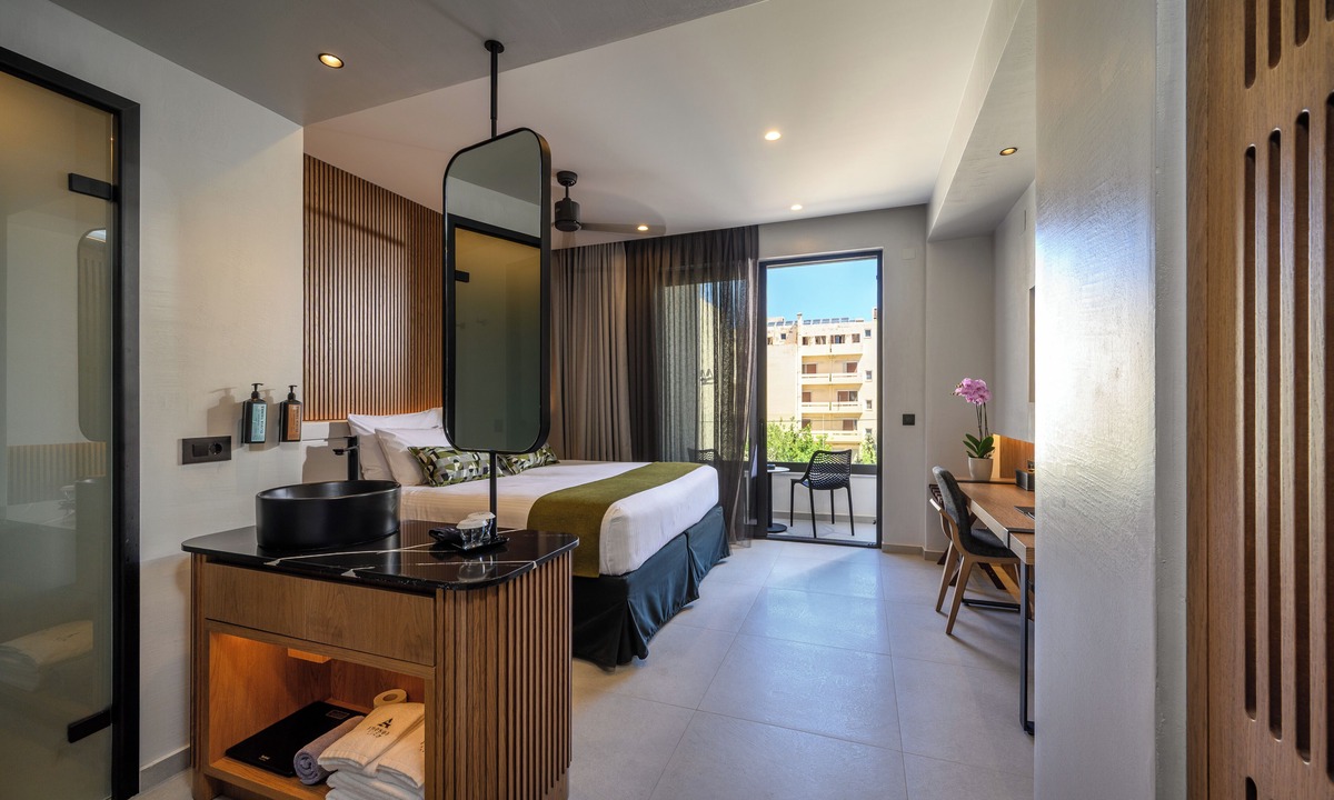 Nea Alikarnassos Hotel | Anesea City