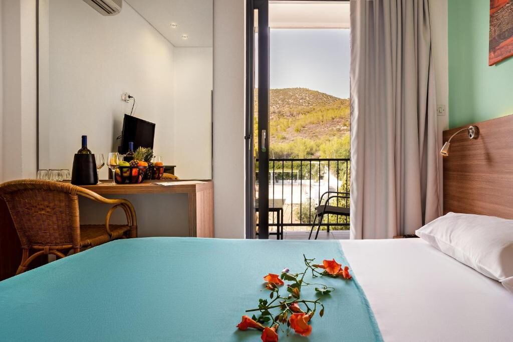 Poros Hotel | HOTEL PAVLOU