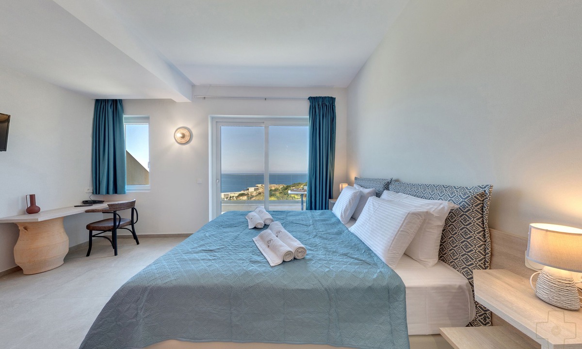 Agia Pelagia Hotel | Spiros Soula Thematic Suites