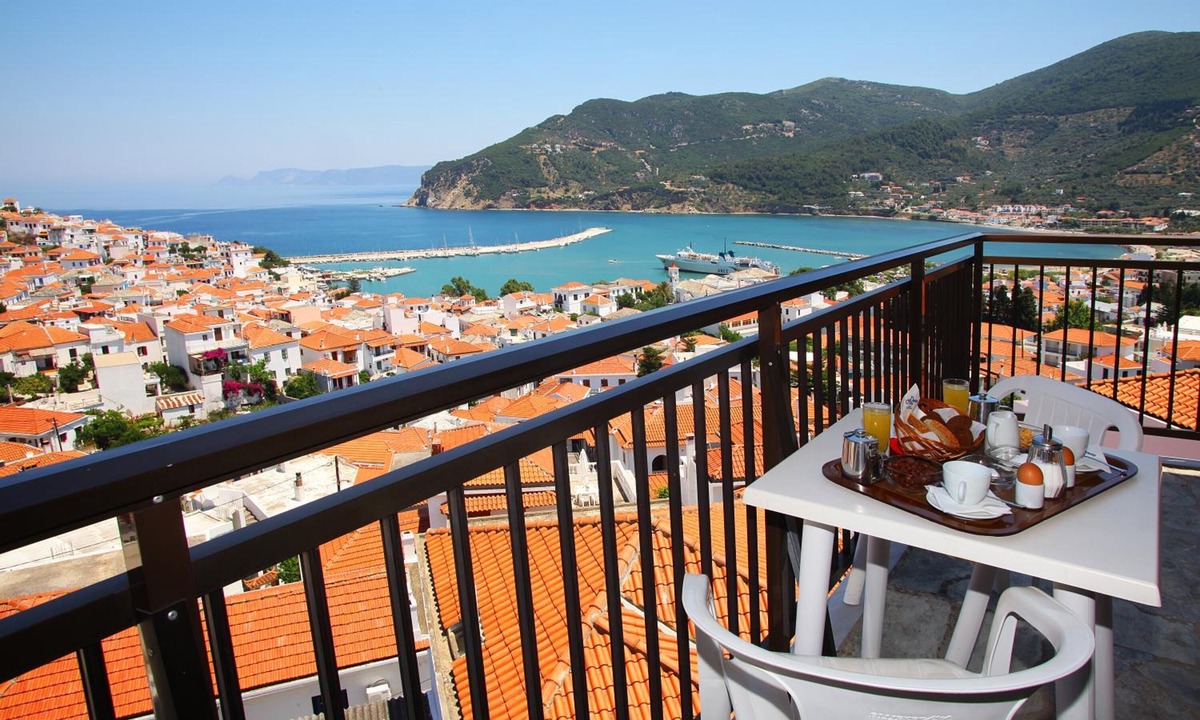 Skopelos Town Hotel | Denise Hotel