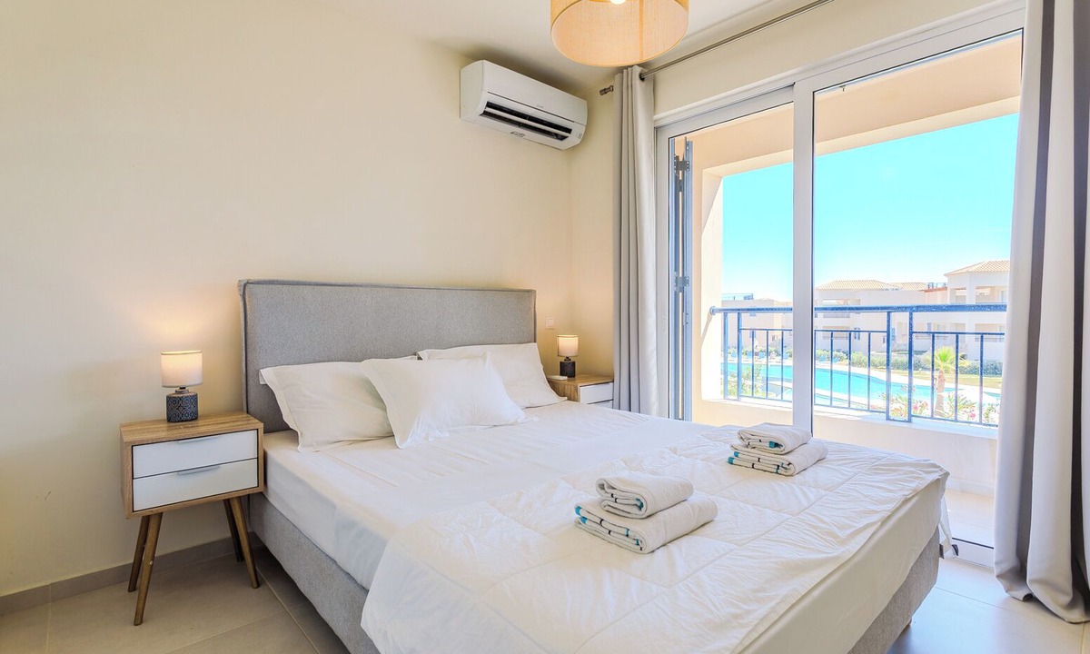 Maleme Apartment | Resitour - Chania Aphrodite Beachfront
