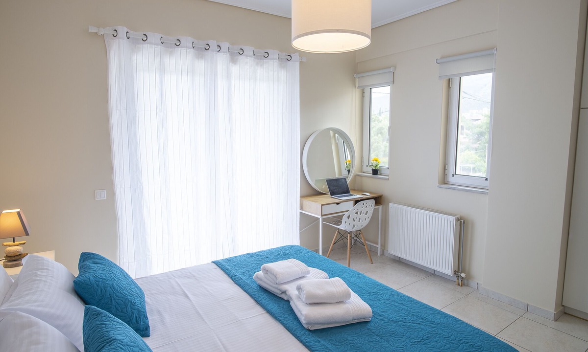 Nea Makri Condo | Charming beach home next to crystal waters