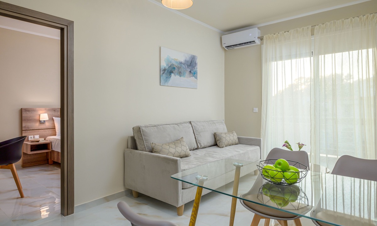 Ammoudia Apartment | Orea Homes