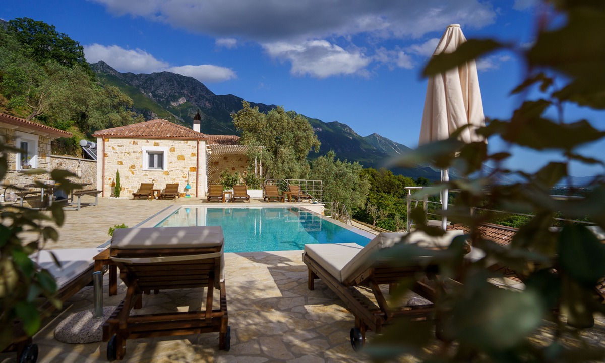 Souli Villa | ASTRALI STONE VILLAS