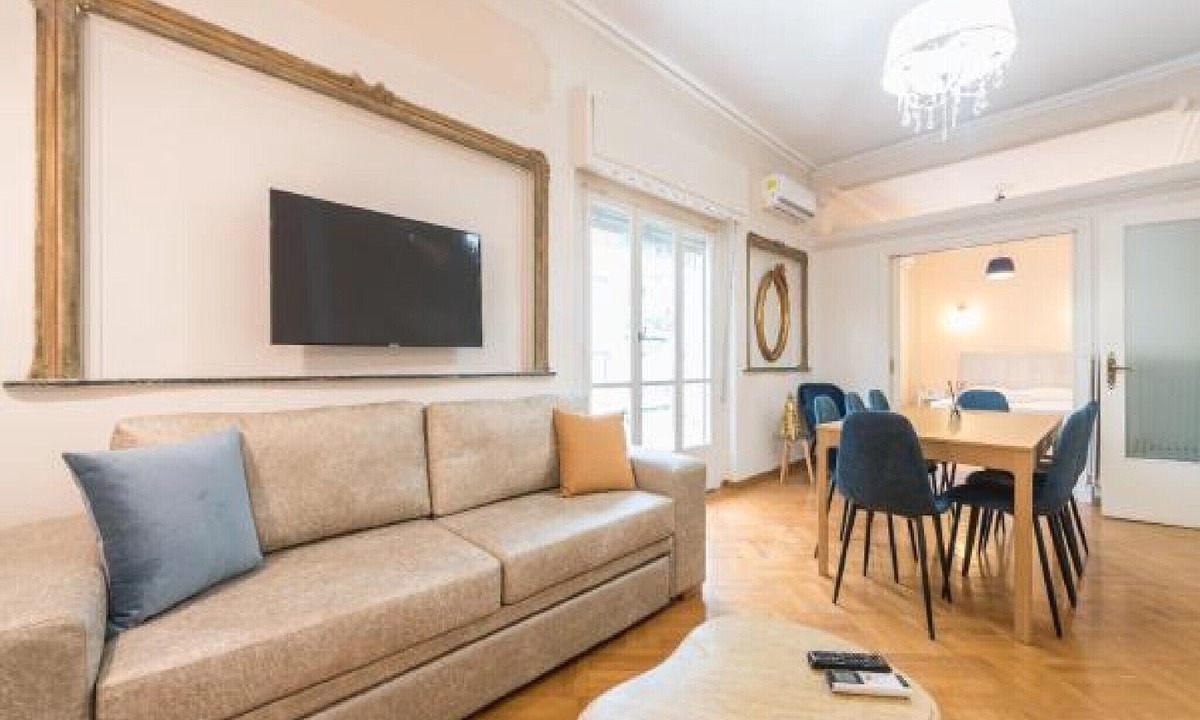 Ampelokipoi Apartment | Athens Empire Paradise apartment