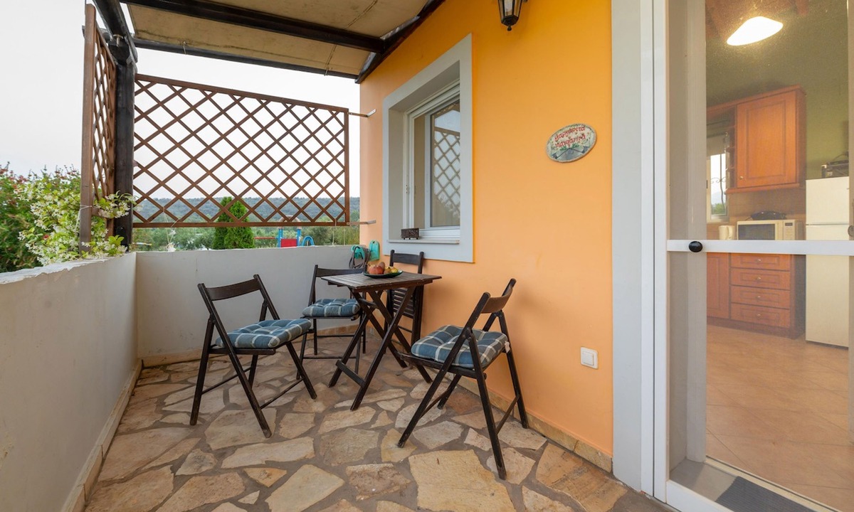 Gythio Apartment | Spedion Villa - Near to sea With Heating Pool