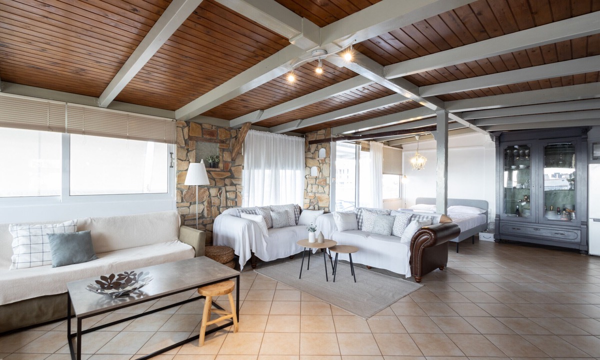 Voula Apartment | Sunny Loft with a Panoramic Sea View in Voula