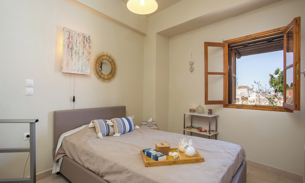 Rhodes Old Town Apartment | Art House
