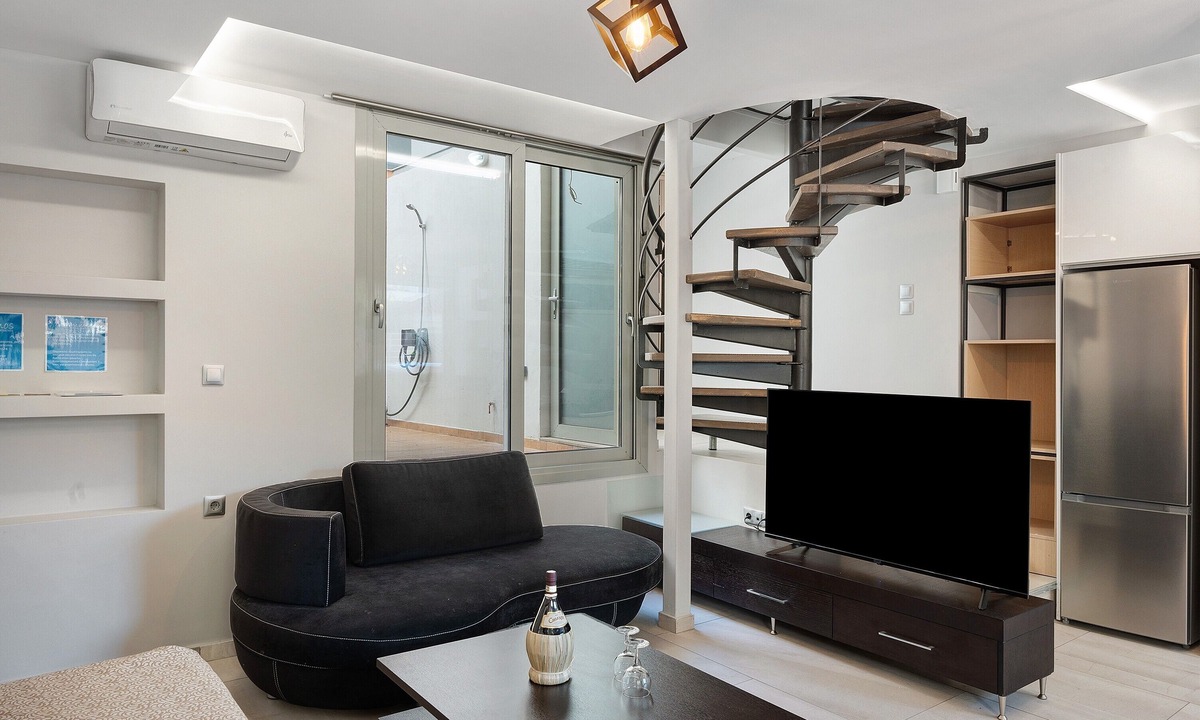 Spata-Artemida Apartment | Apartment 'Sea Side' with Private Terrace, Wi-Fi and Air Conditioning