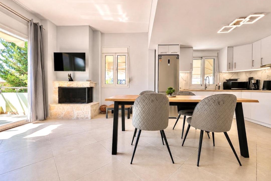 Kato Almiri House | Coastal Escape - Modern 2BR Maisonette by ΜΡS