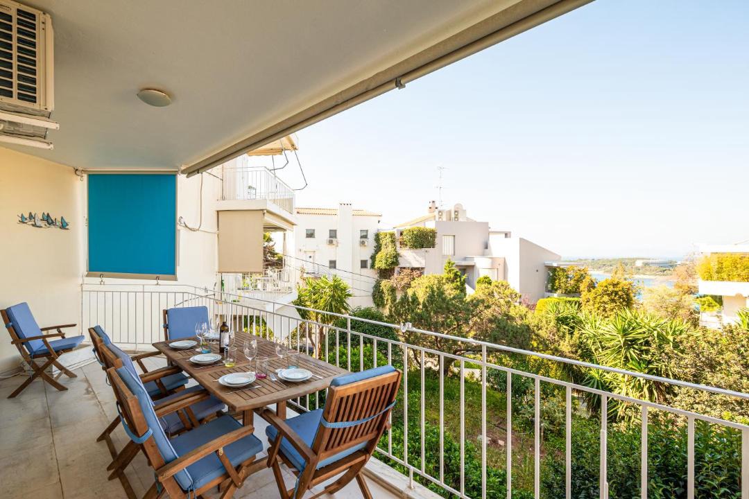 Vouliagmeni Apartment | Τerpsichoris Sea View Apartment