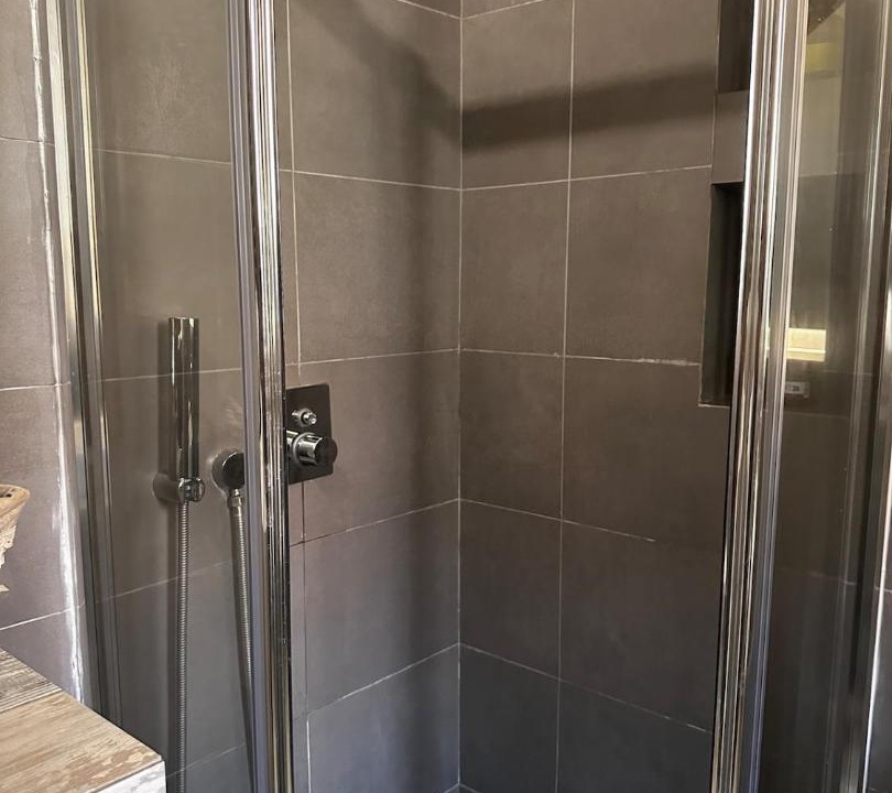 Kolokinthou Apartment | Iliana Peristeri 6 min walk to Metro station