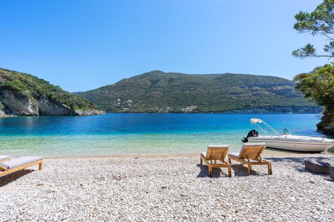 Mikros Gialos Villa | Sea Whisper Beachfront villa reached only by boat