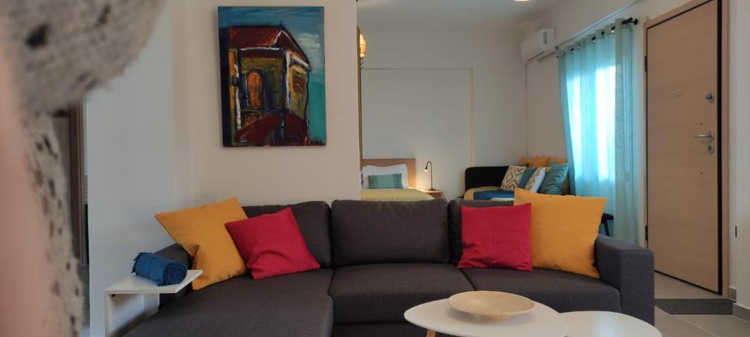Spata-Artemida Apartment | Open plan