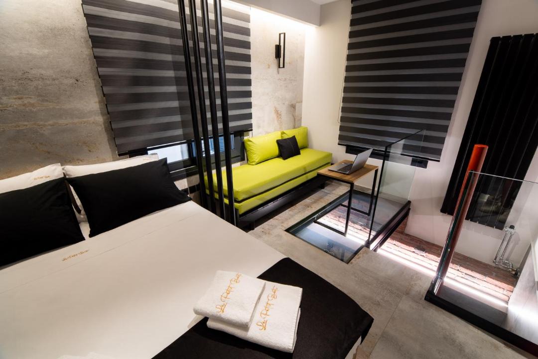 Volos City Centre Apartment | Industrial Loft - Le petit Bati