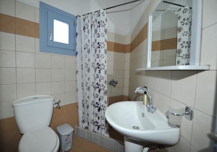 Photo of Bathroom in Fira