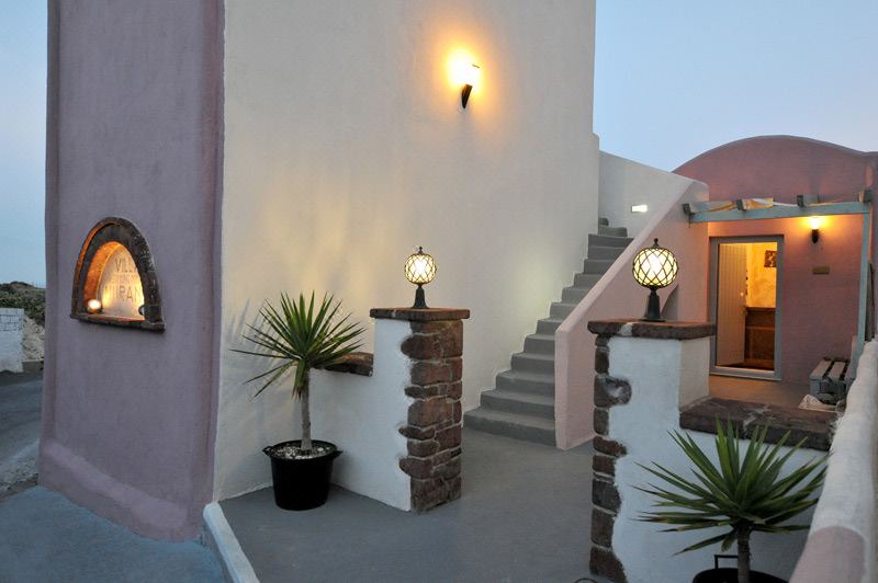 Photo of Others in Fira