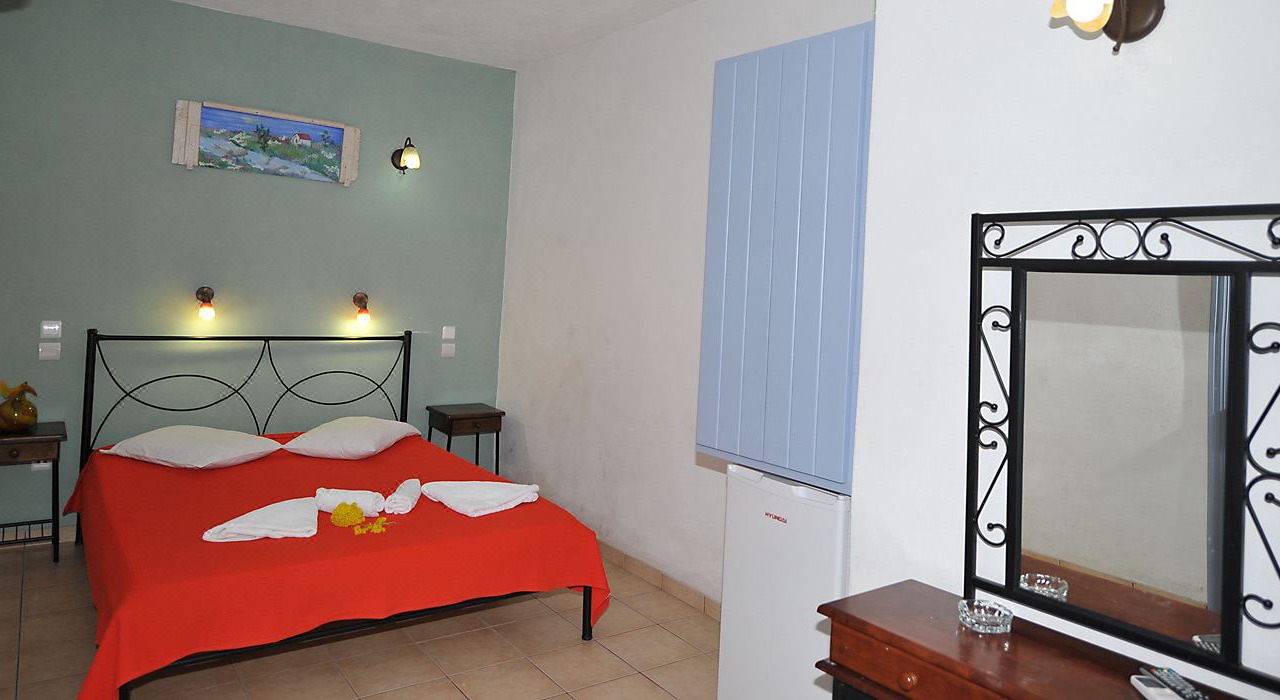 Photo of Bedroom in Fira