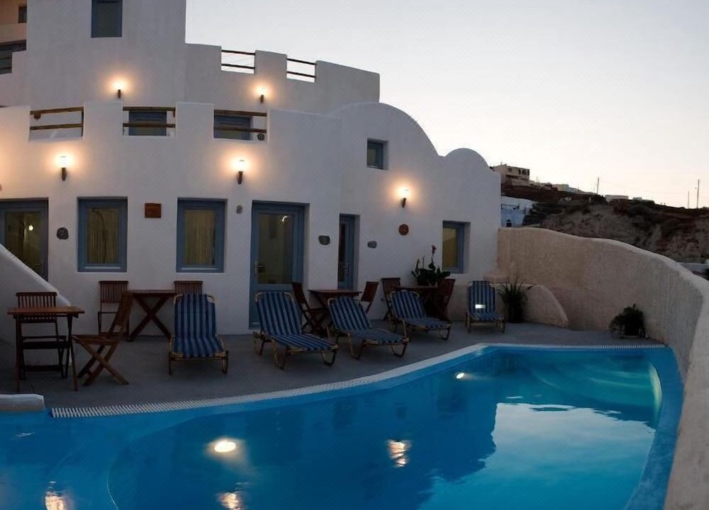 Photo of Outdoor in Fira
