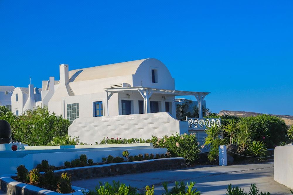 Photo of Others in Oia