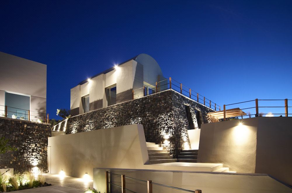 Photo of Buildings in Akrotiri