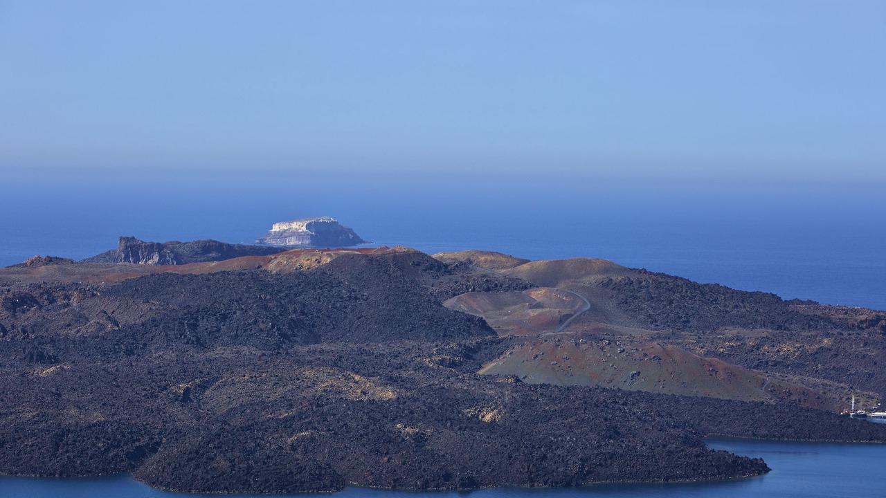 Photo of Others in Fira
