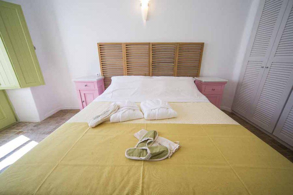 Photo of Bedroom in Oia