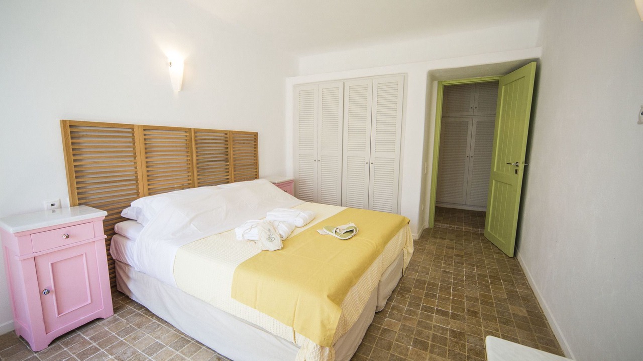 Photo of Bedroom in Oia